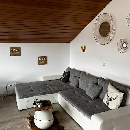 Yeti Lux - Panoramic Loft Апартаменти